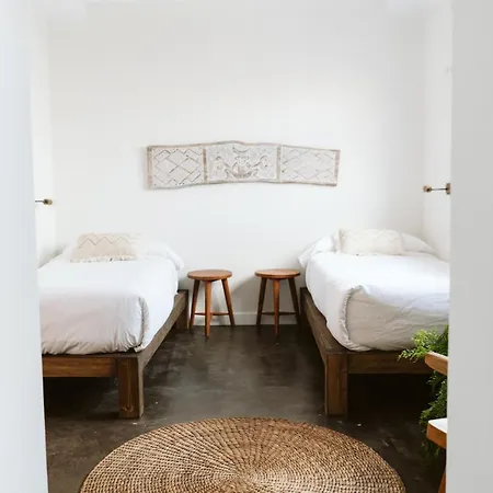 Dreamsea Surf House Fuerteventura 旅馆 *